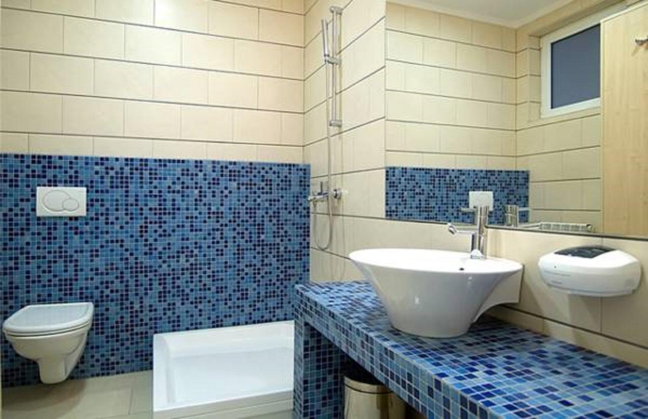 Datia Hotel Blue Star מראה חיצוני תמונה